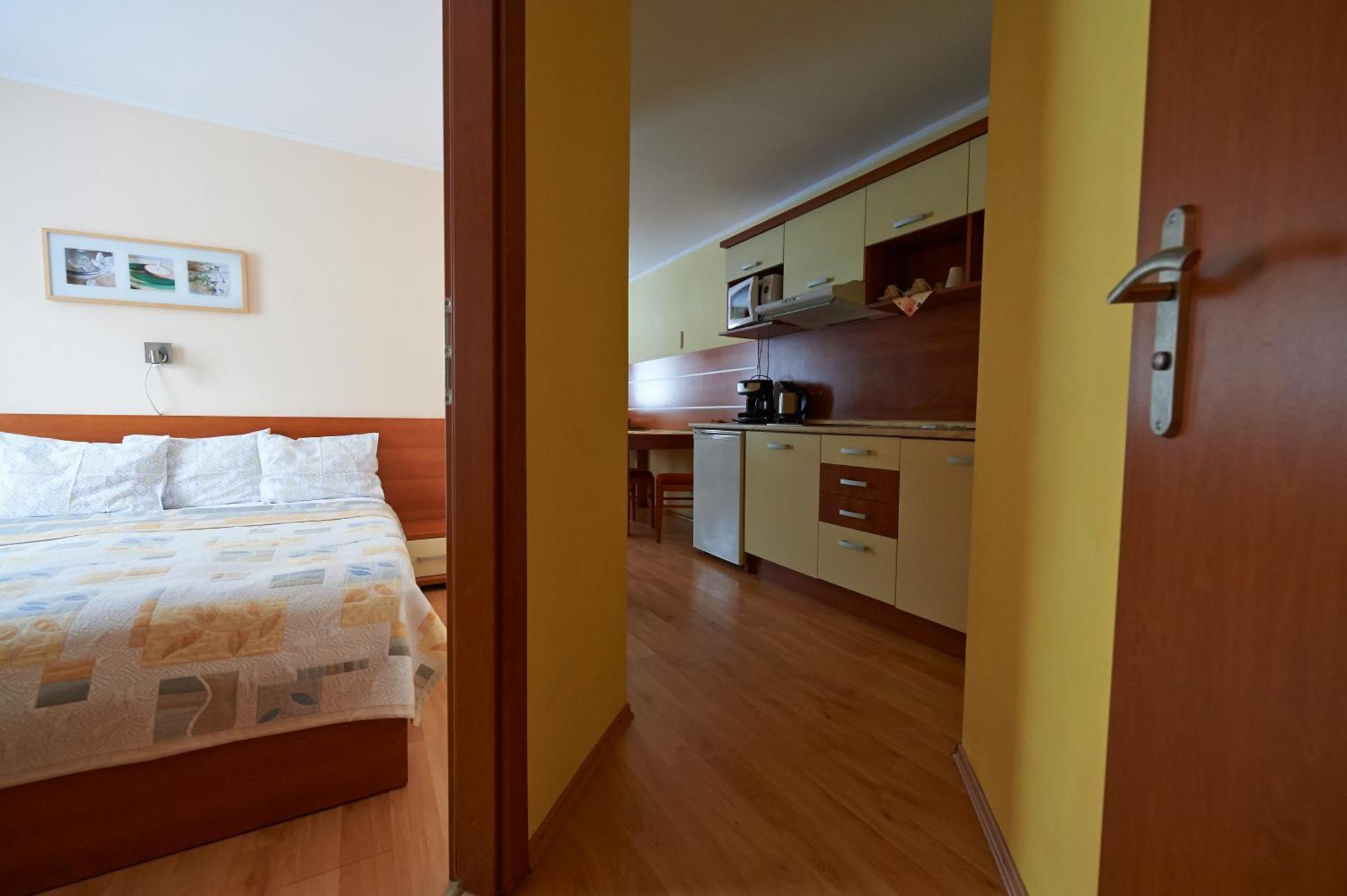 Family Apartments ドノヴァリ 部屋 写真